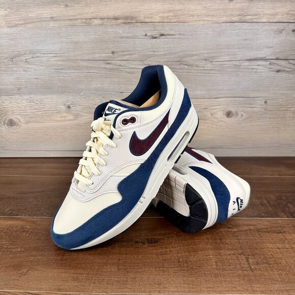 NIKE Air Max Mens Size Coconut Milk Burgundy Crush FN6952 103